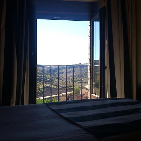 Hotel-Hospederia Los Templarios Sepúlveda Kültér fotó