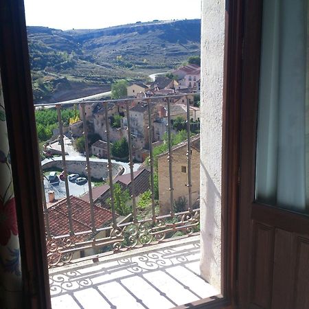 Hotel-Hospederia Los Templarios Sepúlveda Kültér fotó