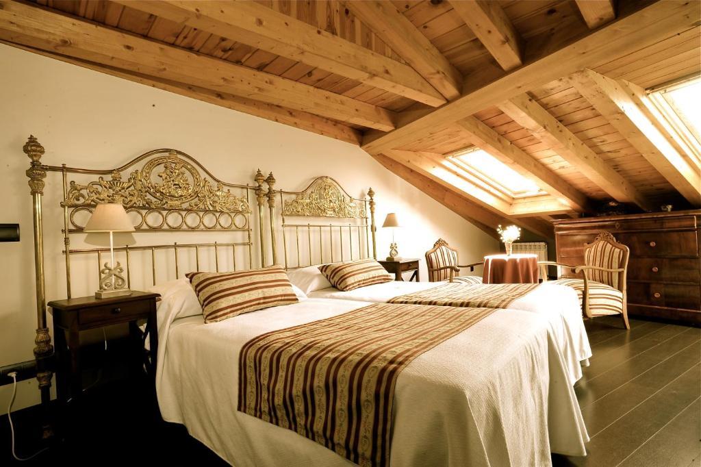 Hotel-Hospederia Los Templarios Sepúlveda Szoba fotó